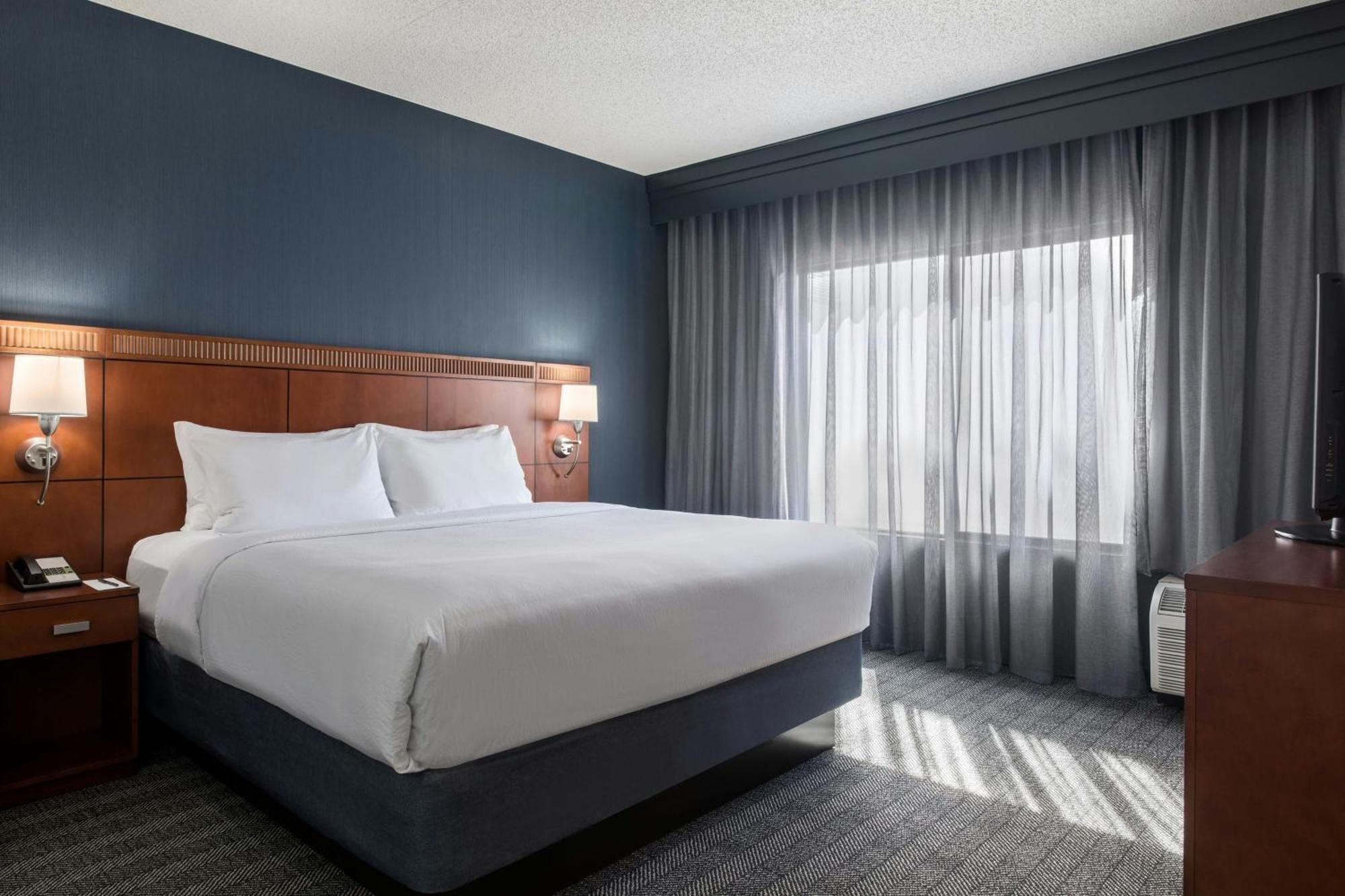 Courtyard By Marriott Phoenix Airport Esterno foto