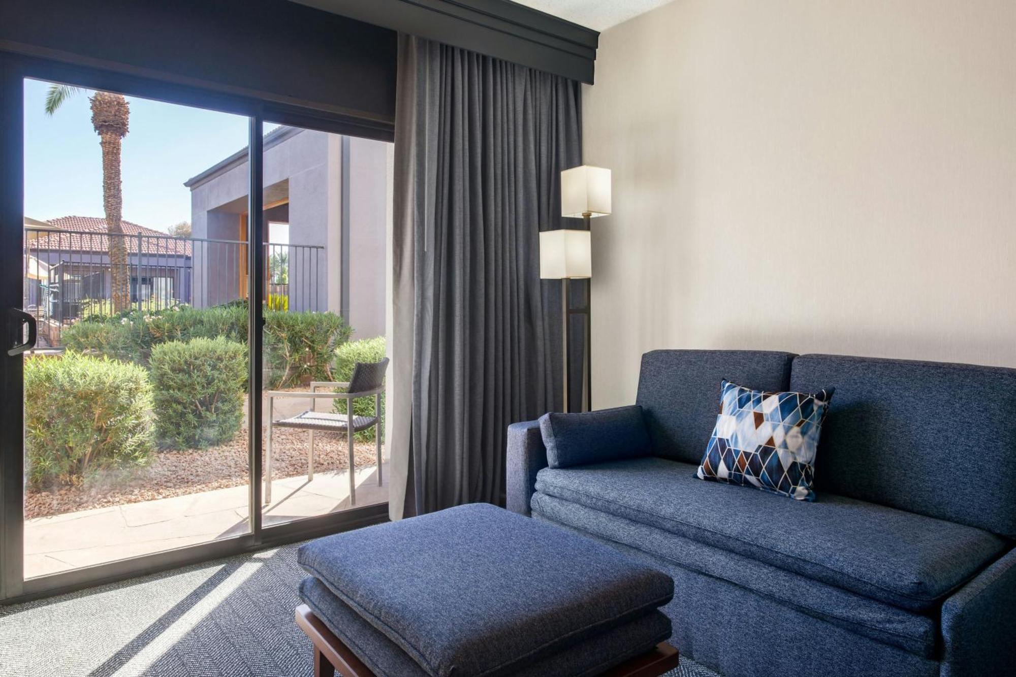 Courtyard By Marriott Phoenix Airport Esterno foto